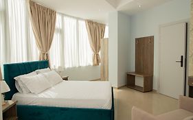 Alv Rent Rooms
