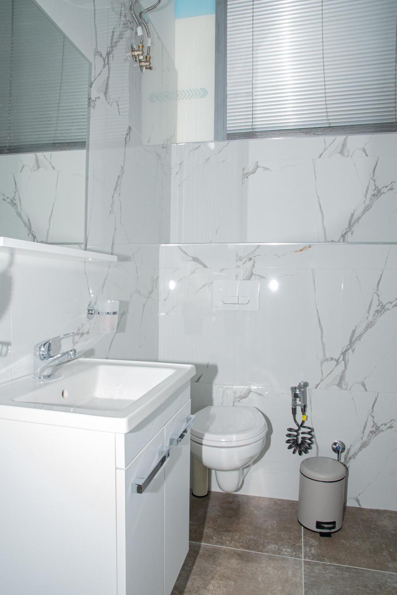 Alv Rent Rooms Vlorë Extérieur photo