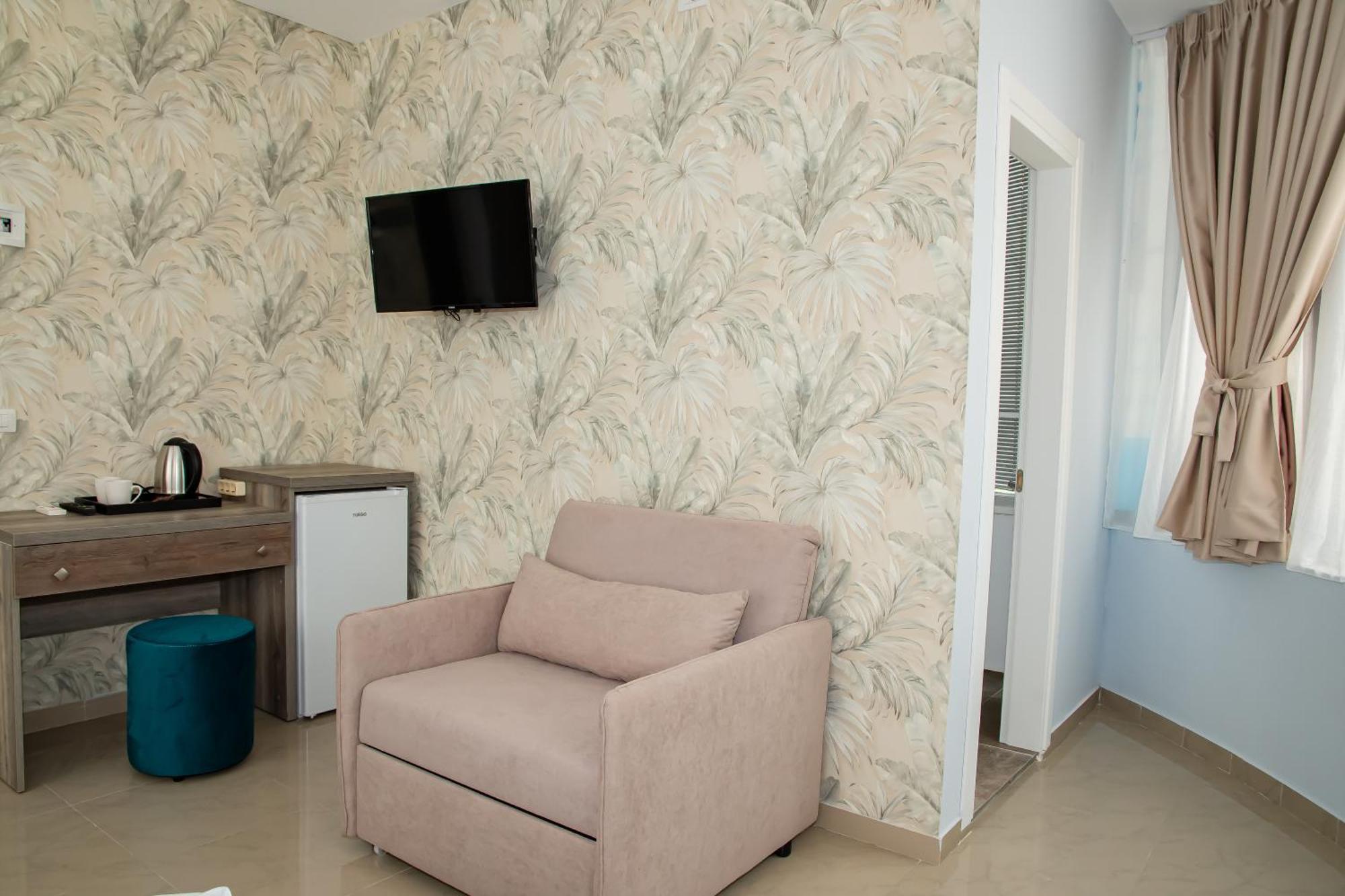 Alv Rent Rooms Vlorë Extérieur photo